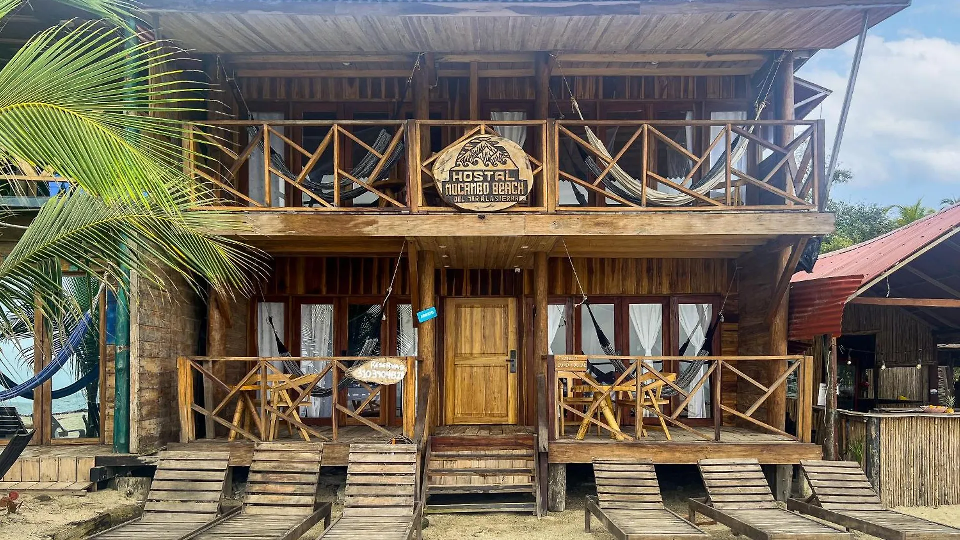 Hostal Mocambo Beach Guachaca