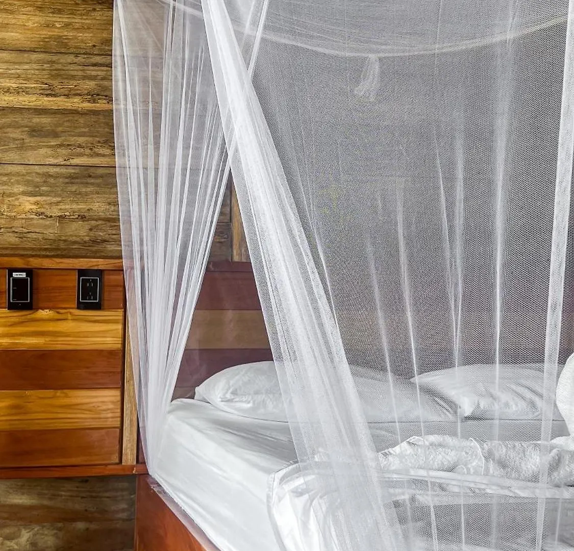 Hostal Mocambo Beach Guachaca