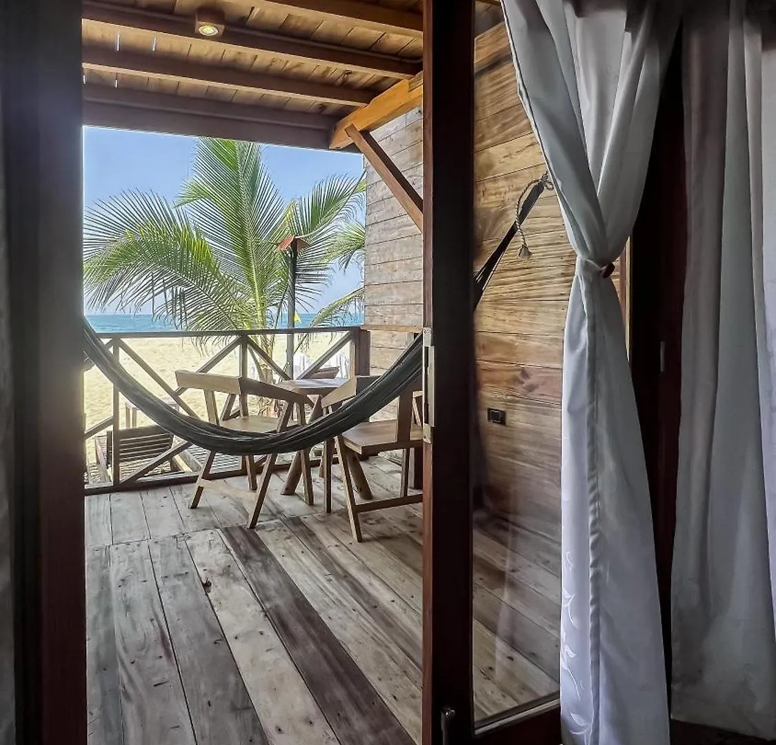 Hostal Mocambo Beach Guachaca Maison d'hôtes